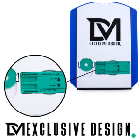 DM Exclusive Design+ Parkscheibe 6 in 1 Parkuhr +Reifenprofiltiefenmesser, Eiskratzer und Einkaufswagenchip Kunststoff blau fürs Autos