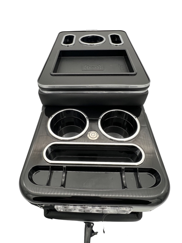 Staufach Mittelkonsole für Mercedes Vito W447 ab 2014 + Induktions  Ladeschale Schwarz mit Chromapplikationen mit RGB LED + Multi USB