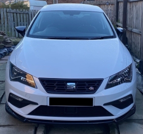 Frontlippe Frontspoiler V2 glanz für Seat Leon FR Facelift ab 2017 + ABE